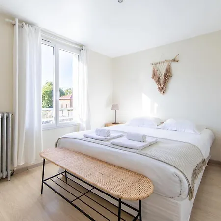 Claire A - Sea View With Heated Poo *