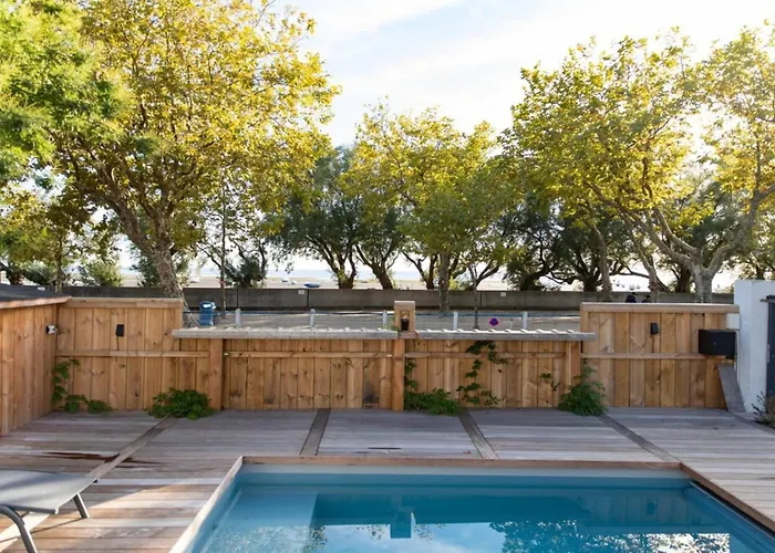 Claire A - Sea View With Heated Poo Βίλα