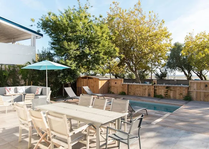 Βίλα Claire A - Sea View With Heated Poo *